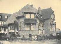 Bortierlaan 24 et Hoge Duinenlaan 25, La Panne,  Villas 'René' et 'Norbert' (© Album de la Maison Moderne, [1908], planche 44)