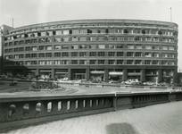 Rue Ravenstein 48-70 et Cantersteen 39-55, Bruxelles, Shell Building vers 1950 (© Fondation CIVA Stichting/AAM, Brussels)