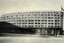 Rue Ravenstein 48-70 et Cantersteen 39-55, Bruxelles, Shell Building, perspective aile Ravenstein (© Bâtir, 22, 1934, p. 837)