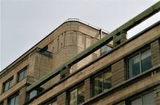 Rue Ravenstein 48-70 et Cantersteen 39-55, Bruxelles, Shell Building (© T. Verhofstadt, photo 2001)